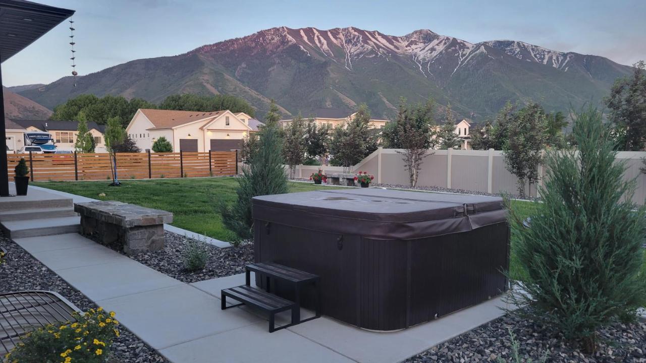 Spacious & Modern Apartment, Close To Universities And Mountains Mapleton Exteriör bild